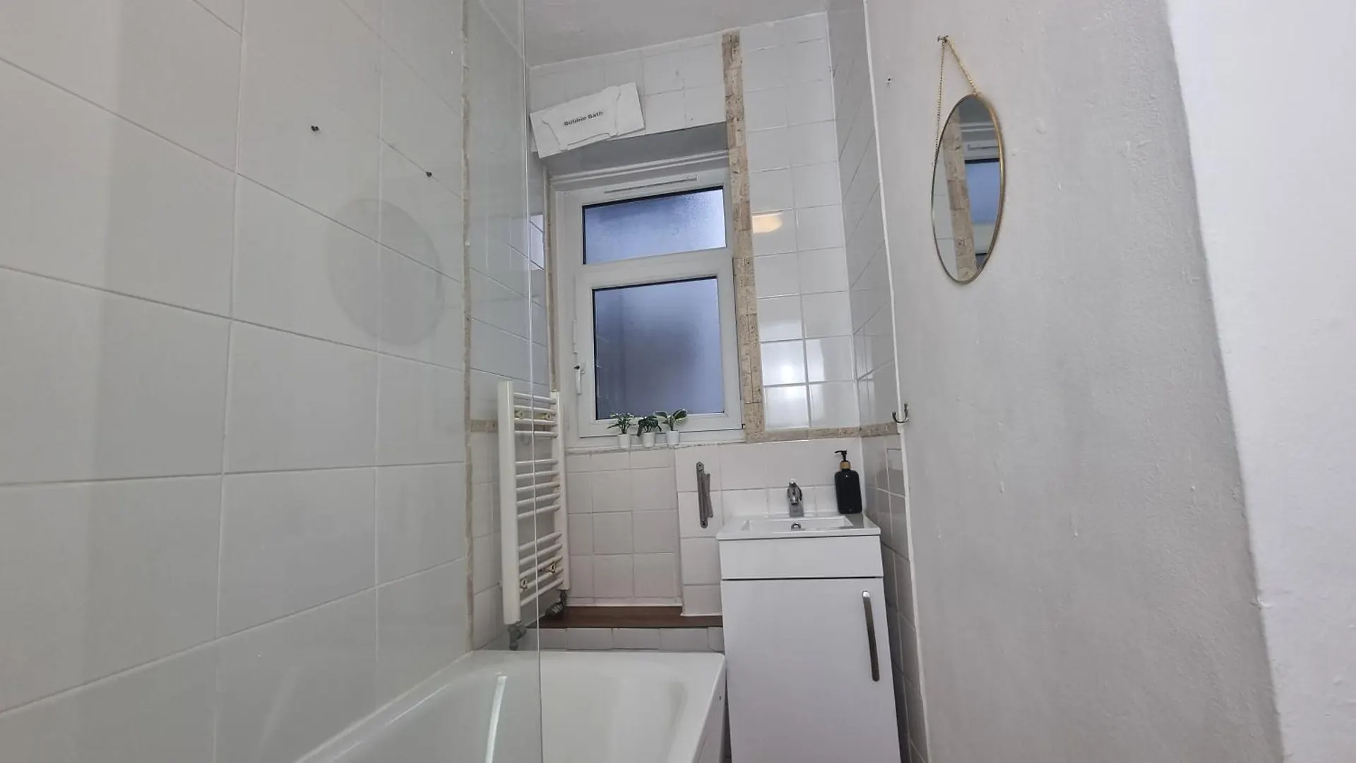 런던 3 Bed Flat O2 Arena Dyson House 아파트 영국